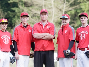  Centeniel Secondary School (BC州コキトラム・公立高校)