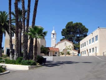 Christian Unified School (CA州エルカホン・私立)