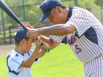 打撃指導コーチ副島 孔太