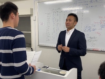 【運営スタッフ・留学アドバイザー】岡野　智紀