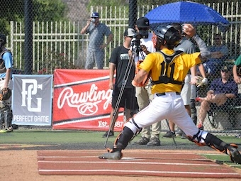 キャッチャーの2塁送球測定