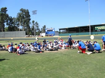 アメリカ・ロサンゼルス　9泊11日　（埼玉県　小学6年生＆中学1年生　単身渡米）