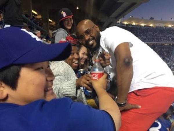 large_17690329_10158404675025433_1898795035_n